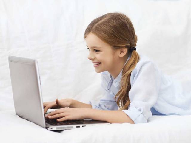 Co udělat, abyste předešli kyberšikaně vašeho dítěte
