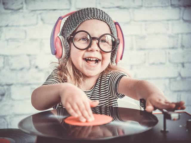 Hudební vkus se fixuje ve věku mezi 8. a 10. narozeninami