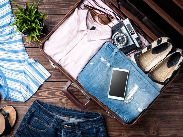 Seznam na dovolenou: Co nezapomenout přibalit do kufru