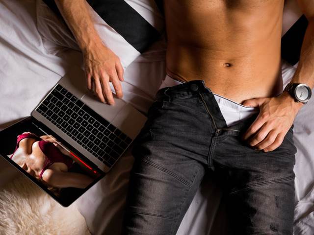 Partner závislý na pornu je pro vztah hrozbou