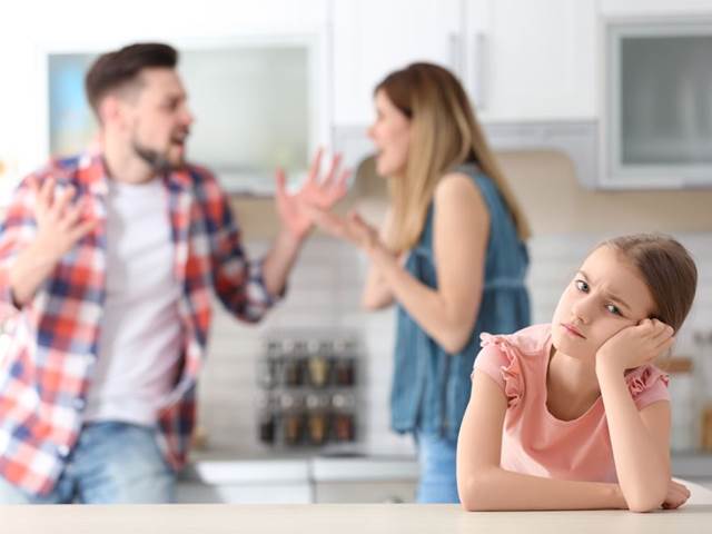 Dětem rozvedených rodičů chybí důležitý hormon