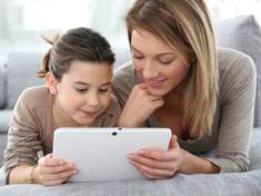 Jak vyléčit dítě závislé na tabletu či Facebooku?