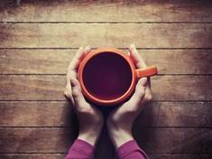 Jeden šálek čaje denně výrazně sníží riziko demence