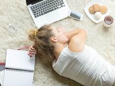 Nedostatek spánku způsobuje nadváhu a oslabuje imunitu