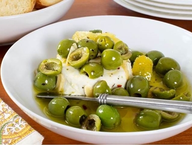  Kozí sýr s olivami              