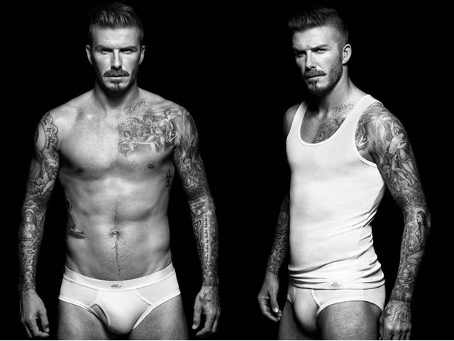 To je výbavička! David Beckham opět ukázal sexy tělo a svou chloubu
