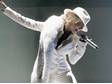 Bílý kalhotový kostým: Christina Aguilera 