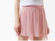Plisované sukně slaví comeback: Zara, 999 Kč