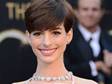Hvězdy, které na letošních Oscarech zazářily: Anne Hathaway.
