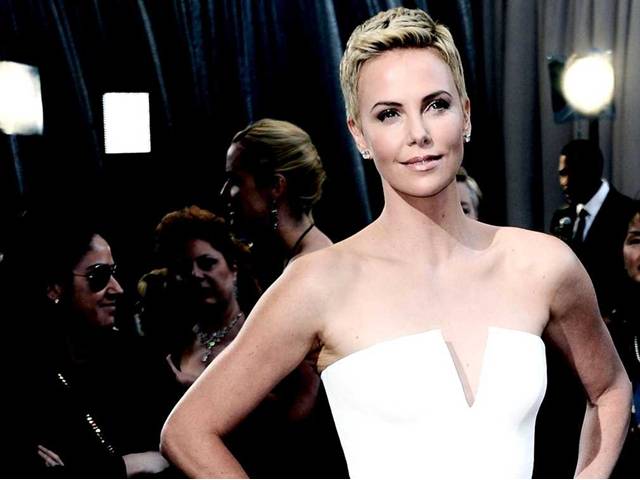 Charlize Theron: Role si vybírám tak, aby můj syn vyrostl v lepším světě