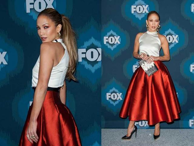 Přešlap Jennifer Lopez: Šaty makové panenky a líčení jak z Perlovky!