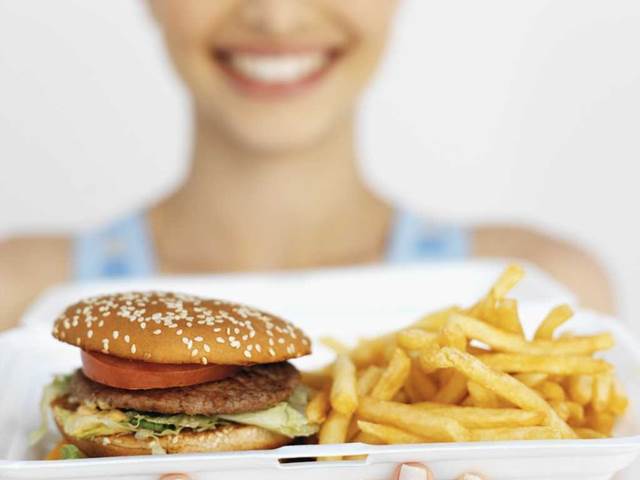Jen pro silné žaludky: »Obyčejné« hranolky McDonald’s obsahují 14 přísad!
