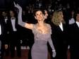 Nejhorší šaty všech dob z předávání Oscarů: Demi Moore.