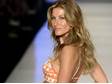 Gisele Bündchen v São Paulu završila dvacetiletou kariéru modelky.