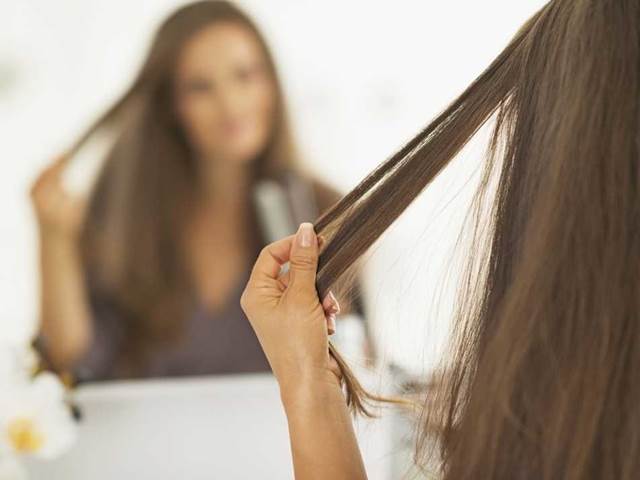 Jak se lze bránit vypadávání vlasů