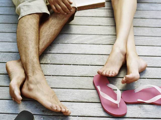 Léto je tady! Jak vybrat dámskou obuv pro horké měsíce?