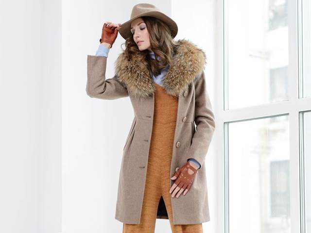 Nejstylovější zimní kabáty ze slev. Do kterého se zabalíte? 