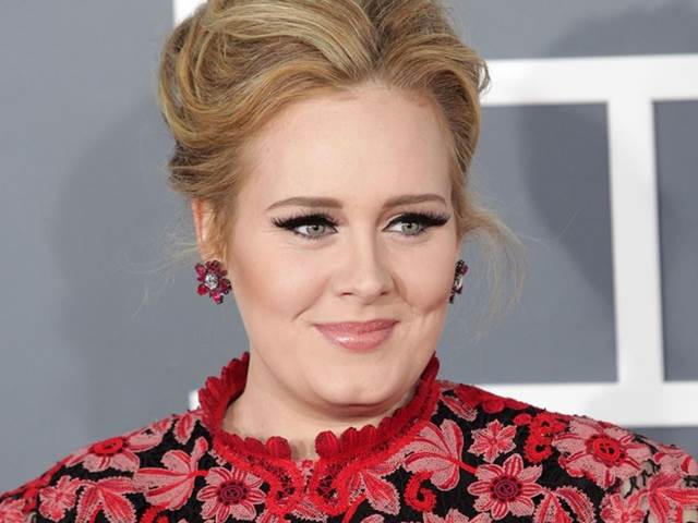 Adele: Mám strach z druhého těhotenství, po prvním jsem měla vážné deprese