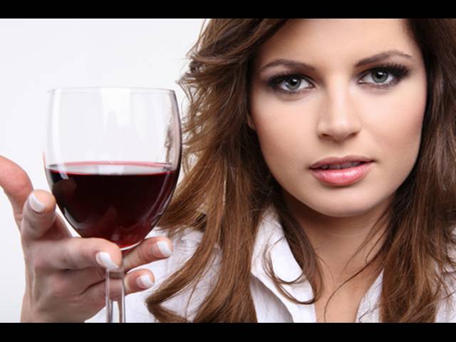 Alkohol může ženám způsobit návrat rakoviny