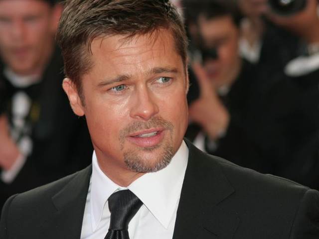 Brad Pitt před rozvodem. S kým tráví svůj čas?
