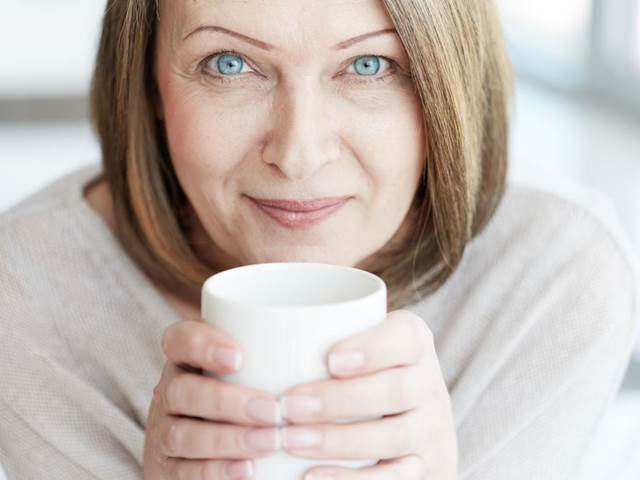 Stárnutí zpomaluje správná hydratace