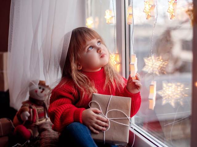 Čekání na Ježíška: Jak dětem zpříjemnit Vánoce? 