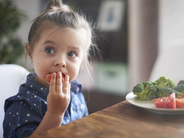 Máte doma předškoláka? Tohle mu na talíř nedávejte