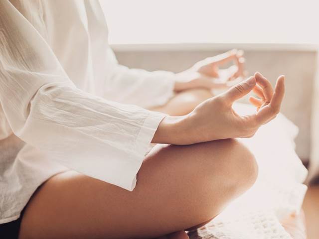 Meditace umí ulevit od bolesti stejně jako léky