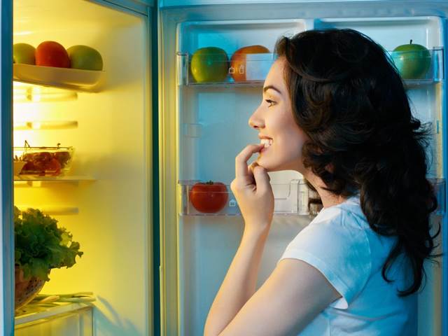 Skladování kosmetiky v lednici zvyšuje její účinnost