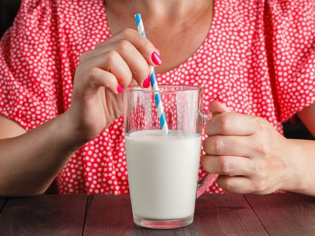 Novou mánií zdravé výživy bude konzumace mateřského mléka