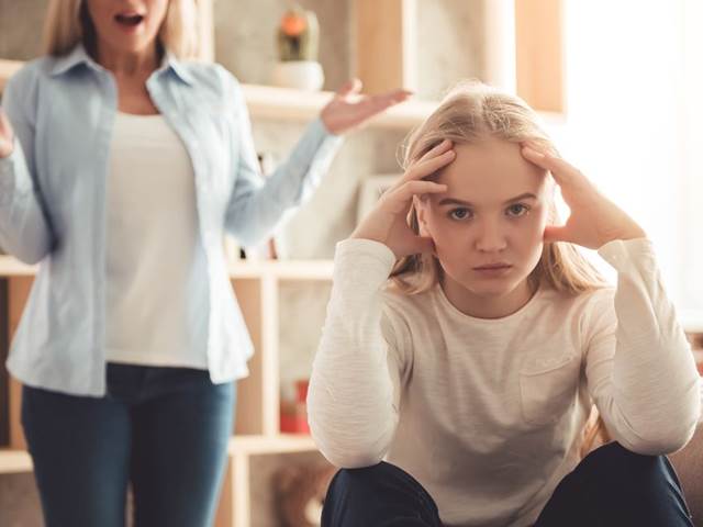 Dospívání je období zmatku a otřesů. Zjistěte, jak u dětí přežít pubertu a nezbláznit se