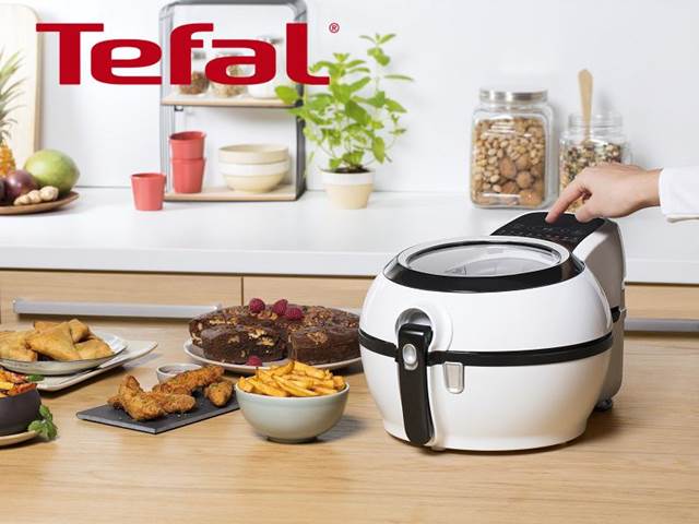 ZÁŽITKOVÉ TESTOVÁNÍ: Fritéza Tefal Actifry Genius