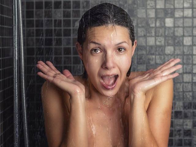Studená sprcha šetří energii i zdraví