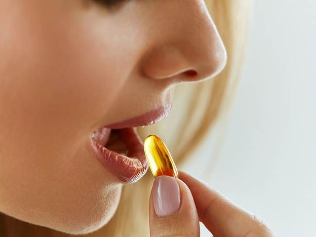 Vitamin D v tabletách by neměl užívat nikdo, kdo nemá chorobně nízkou hladinu