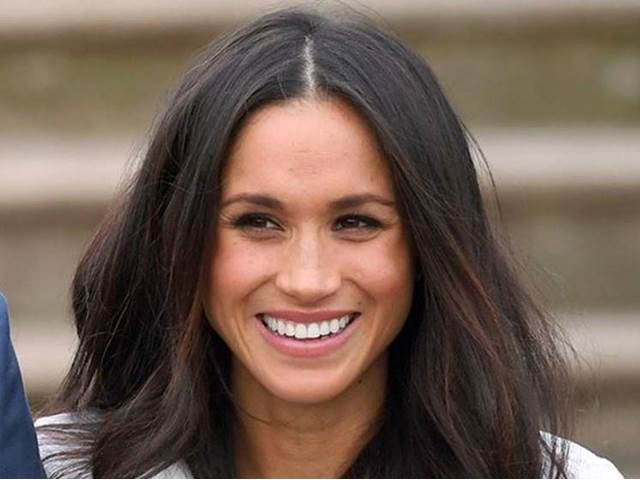 Královna rodila doma, tak proč ne já, ptá se těhotná Meghan