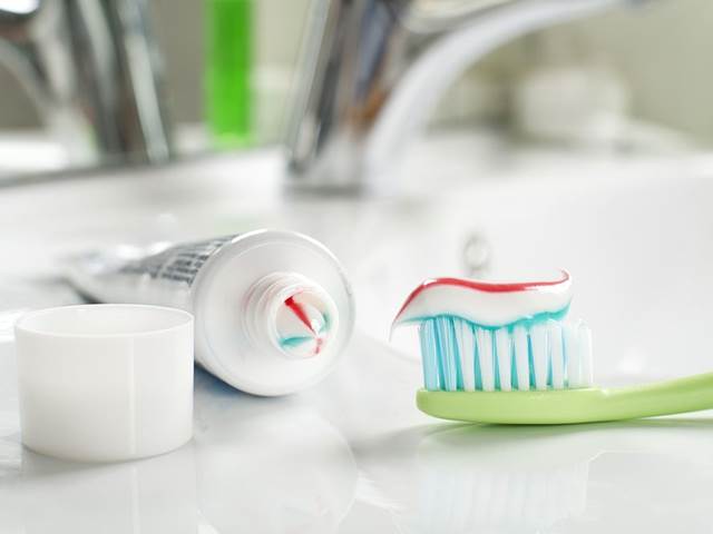 Atypické využití zubní pasty