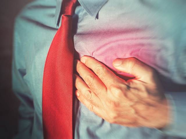 Mezi příčiny srdečního infarktu patří i nedostatečný spánek