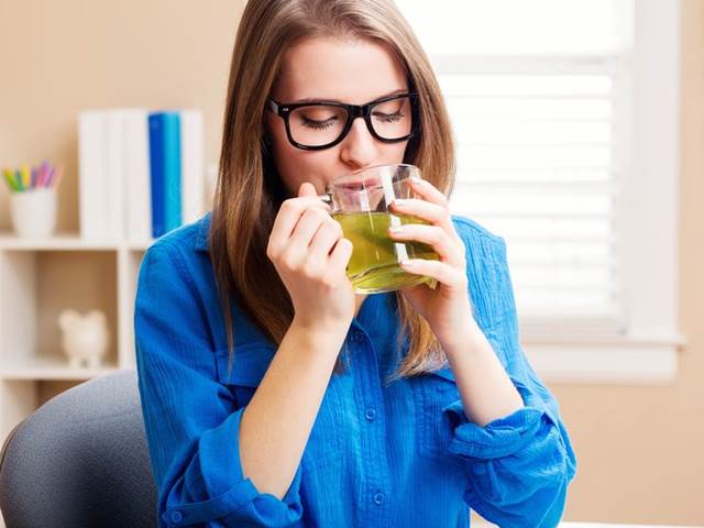 Polyfenol ze zeleného čaje zvyšuje účinnost antibiotik