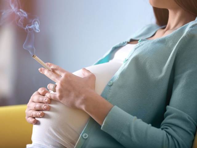 Zapovězené bylinky v těhotenství a při kojení