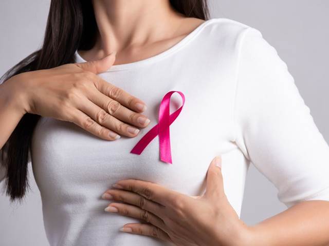Podle dosud neznámého symptomu můžete poznat rakovinu prsu