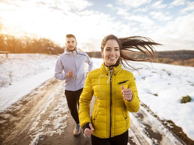 Venkovní sporty jsou při nízkých teplotách náročnější