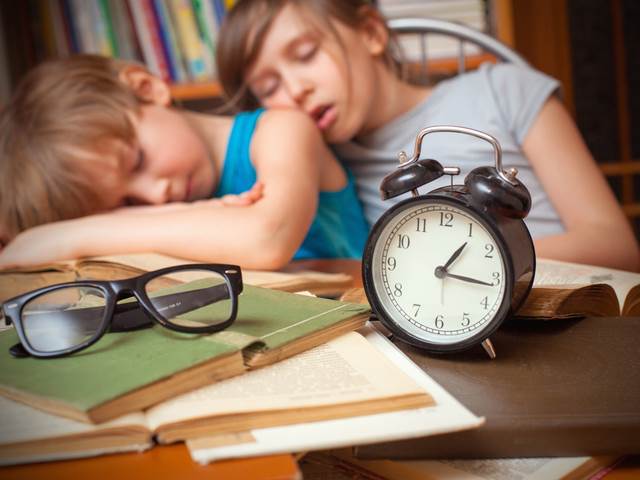 Nenechte děti v distanční výuce usnout na vavřínech