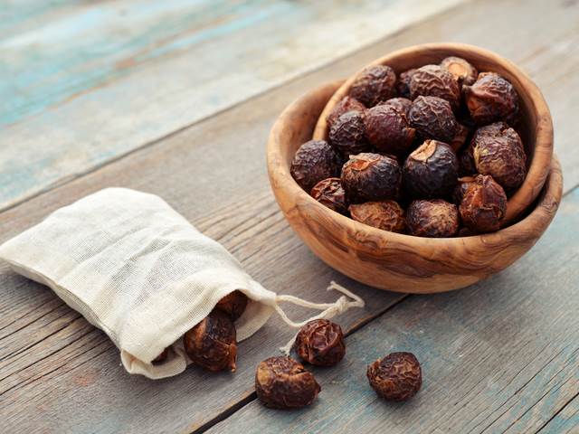 Mýdlové ořechy jsou stále populárnější náhradou pracích prostředků
