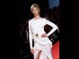 Šaty, které modelka Karolína Kurková oblékla v Cannes.