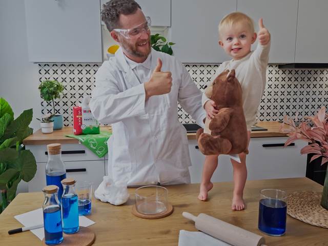 TESTOVÁNÍ: Volnost, která neomrzí. Testujeme plenkové kalhotky HiPP pants velikosti 5 a 6