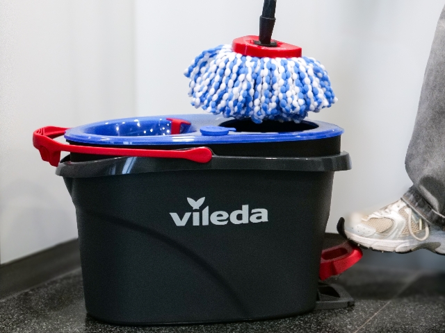TESTOVÁNÍ: Rotační mop Vileda H₂prO, který přepisuje pravidla úklidu