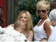 Křtiny dcery zpěvačky Geri Halliwell, za asistence Victorie Beckham, rok 2007