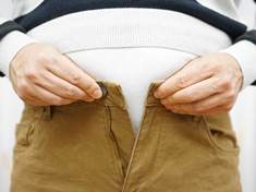 Většina mužů s nadváhou považuje svou hmotnost za normální