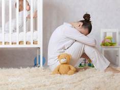 Matky, které rodí v zimě, častěji trpí poporodní depresí