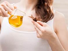 Vlasům prospívá ošetřování teplým olejem